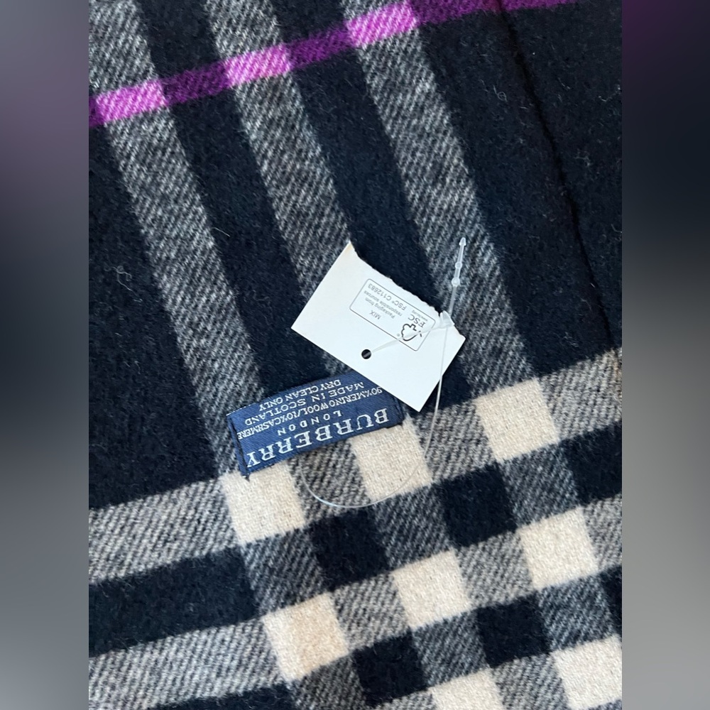 Burberry Merino Wool Exploded Check Pattern Scarf… - image 7